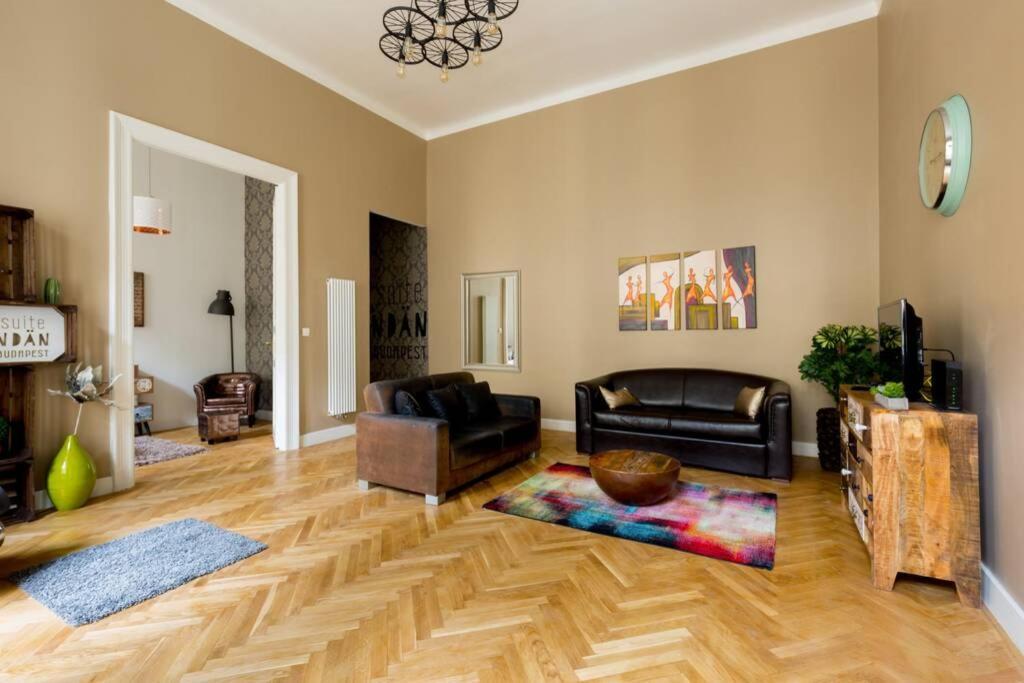 The Suite Mondain Apartment Budapeszt Zewnętrze zdjęcie