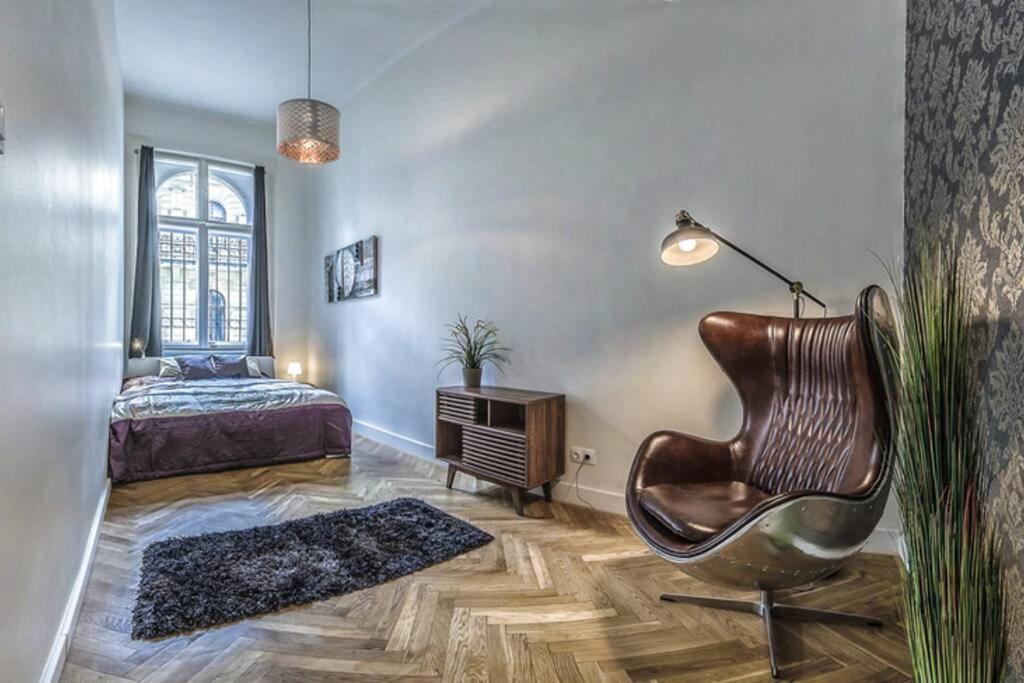 The Suite Mondain Apartment Budapeszt Zewnętrze zdjęcie